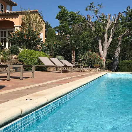 Les Arbousiers * Grimaud